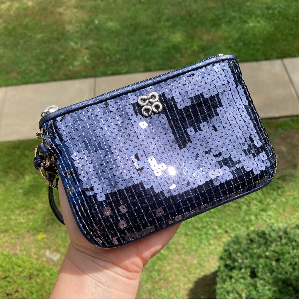 Coach Navy Blue Sparkle Sequins Zipper Pouch Wristlet Cosmetic Bag Purse Wallet - Picture 16 of 17